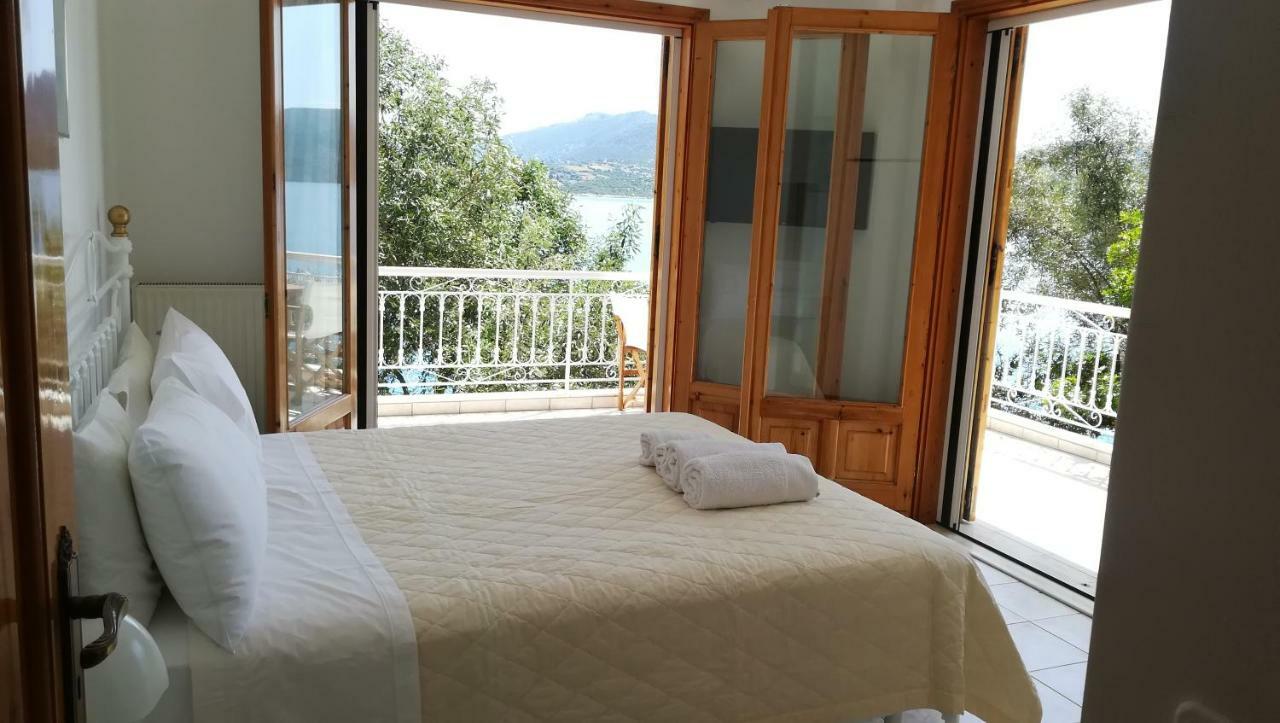 Tzeni Villa Лигия Екстериор снимка