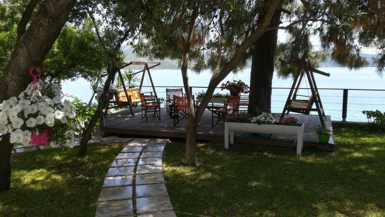 Tzeni Villa Лигия Екстериор снимка